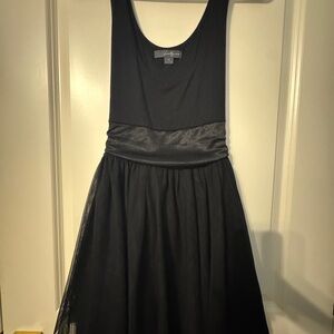 Forever 21 Black Sleeveless Scoop Neck Cocktail Dress